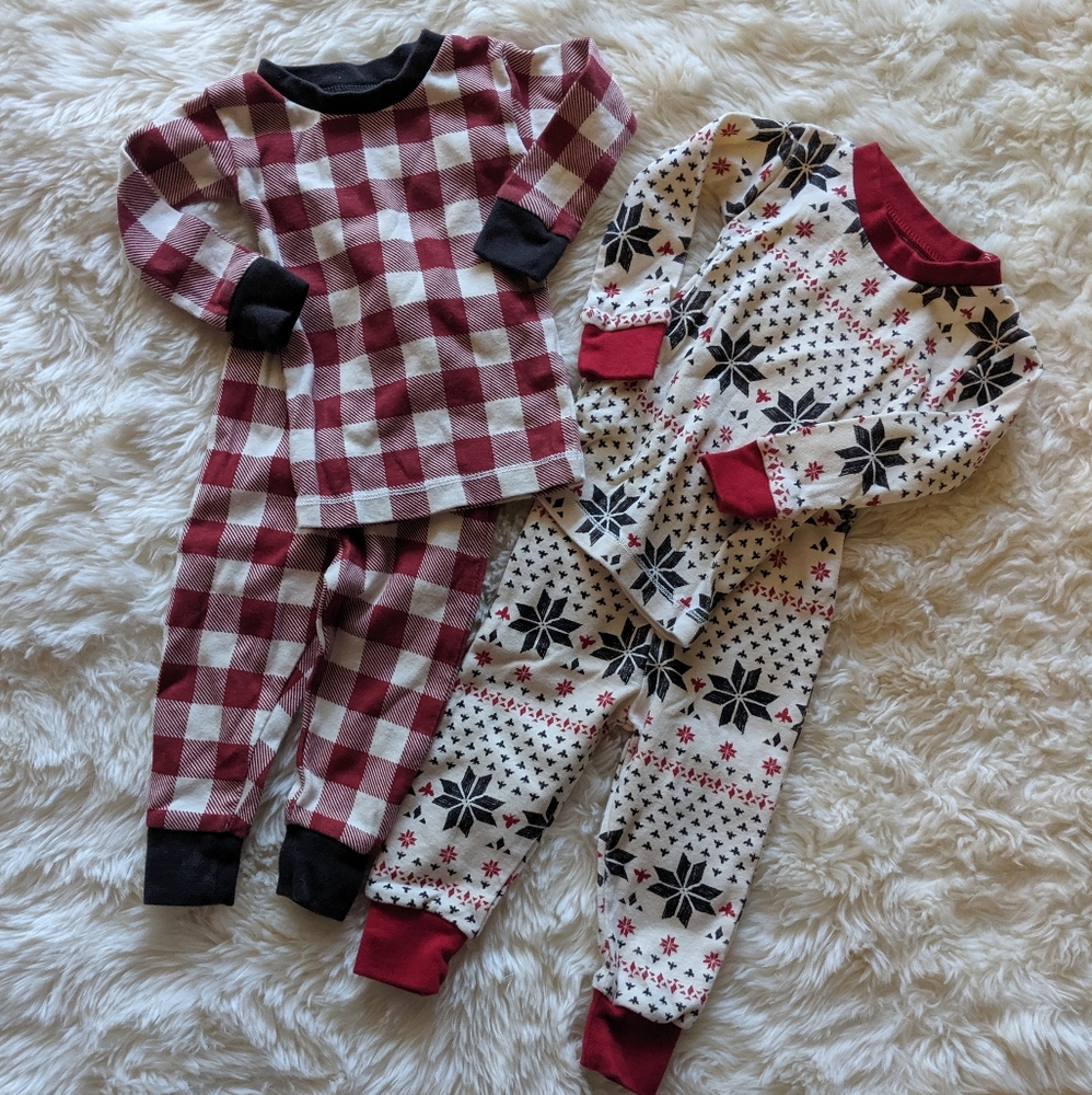 🐝 Burt's Bees Fam Jam Pajamas